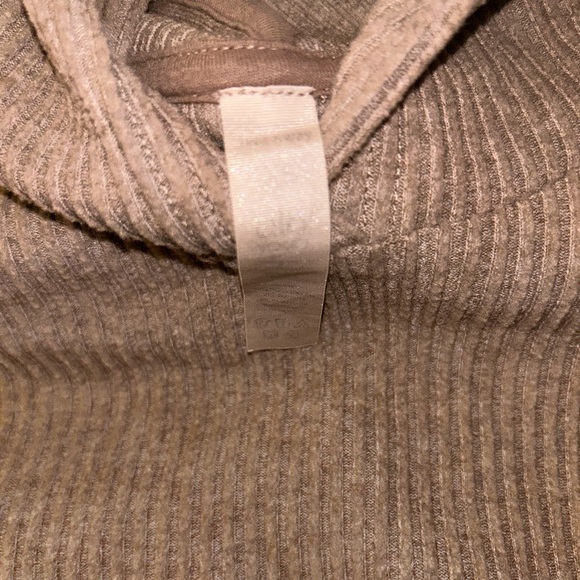 Alo - Picture 7 of 8